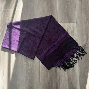 Elegant Purple Scarf with Fringe